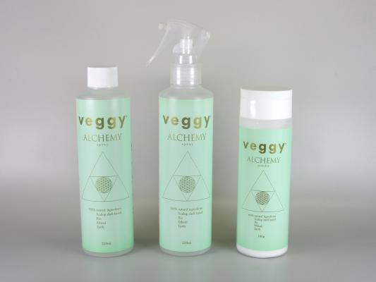 野菜や果物についた農薬や展着剤が簡単に落とせる！ 「veggy　ALCHEMY　スプレー＆パウダー」を4月22日に新発売！